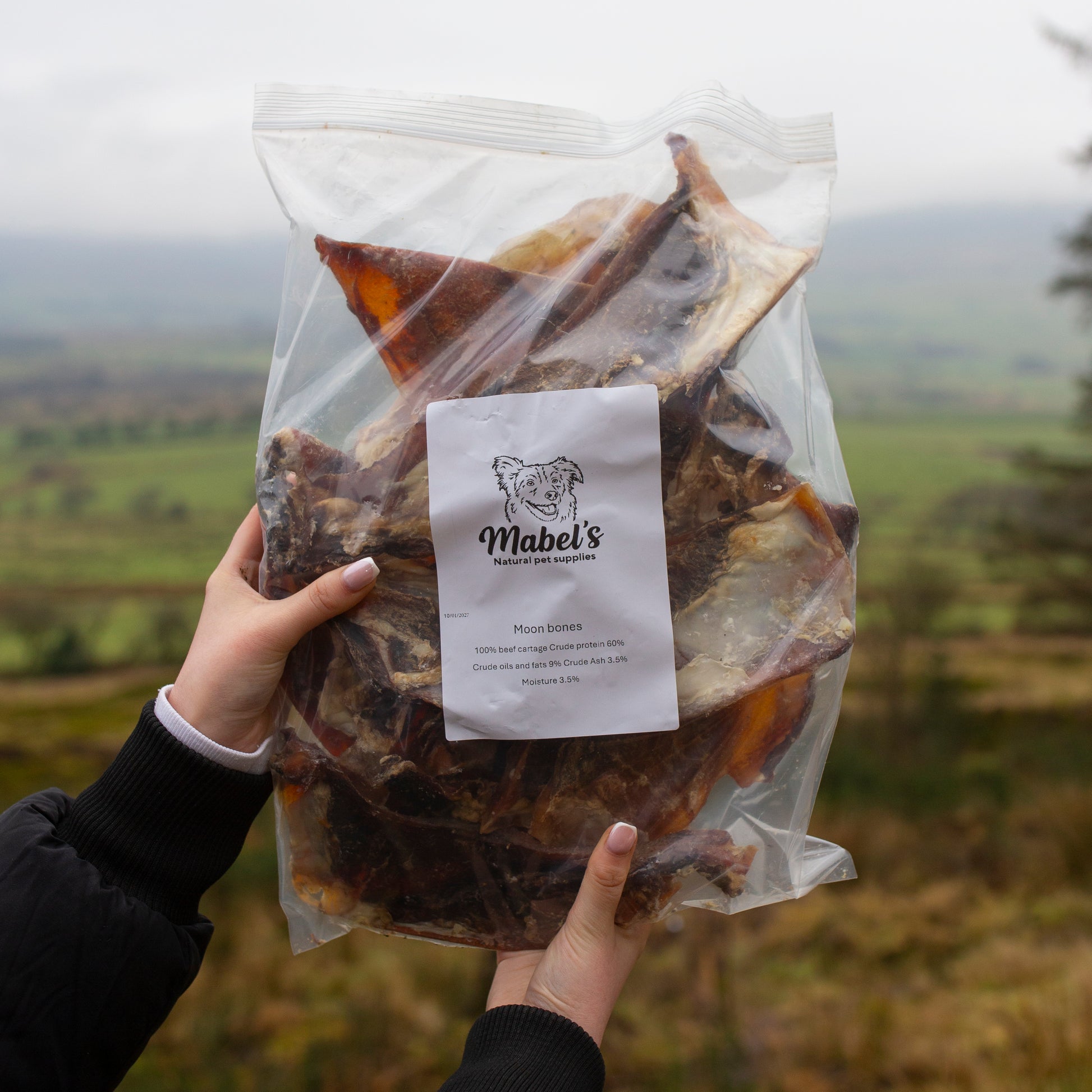 Bulk bag of Mabel's Natural Pet Supplies beef cartilage dog treats, 1kg, 2kg, or 5kg, showing natural dog treat bones.